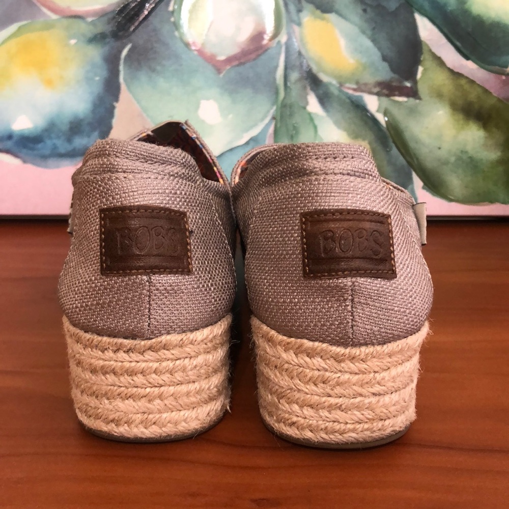 Bobs/ Skechers Memory Foam Wedge - Picture 6 of 6